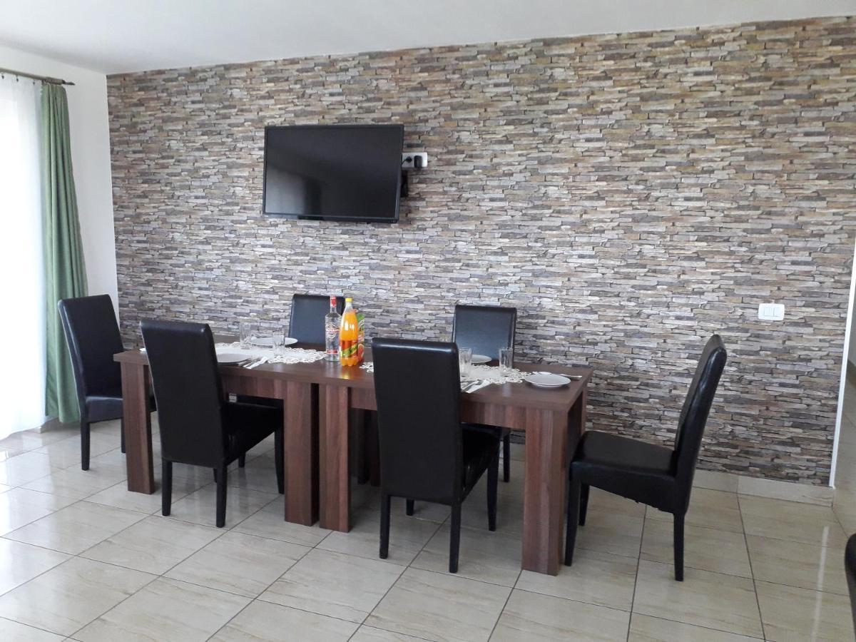 Vila Aloman Sebeş Exterior foto